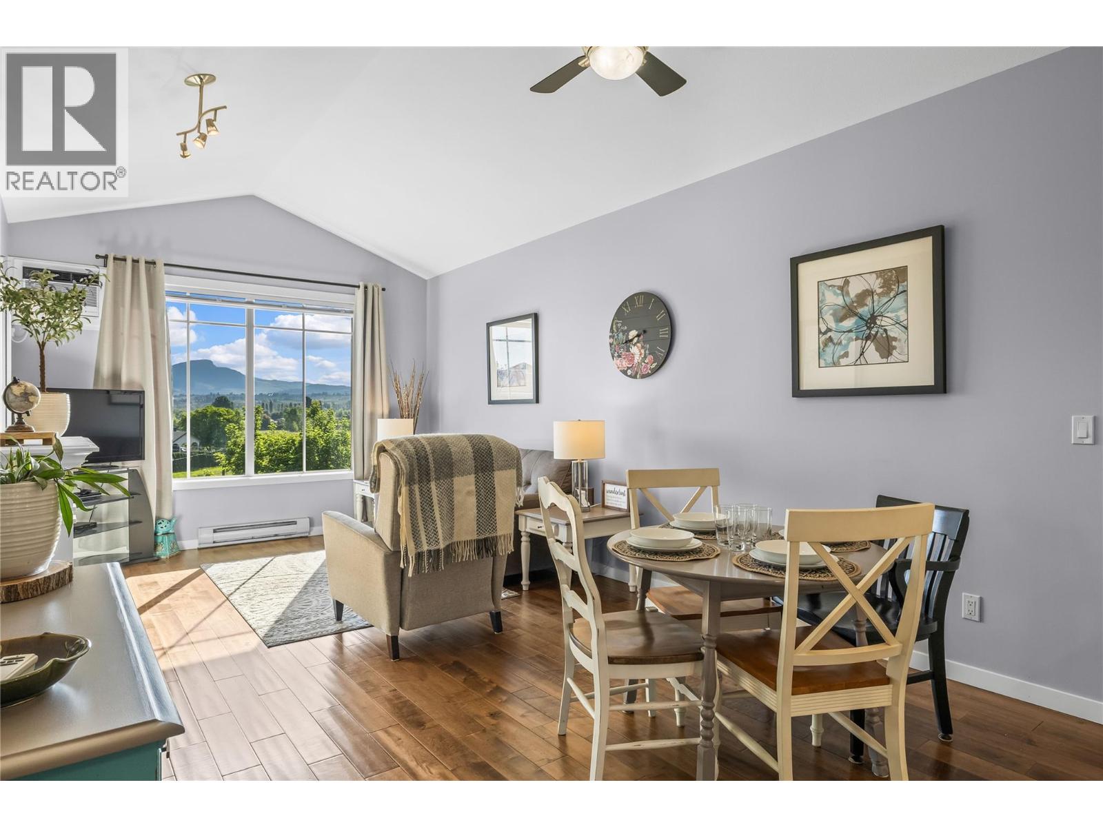 #410 3735 Casorso Road - 8
