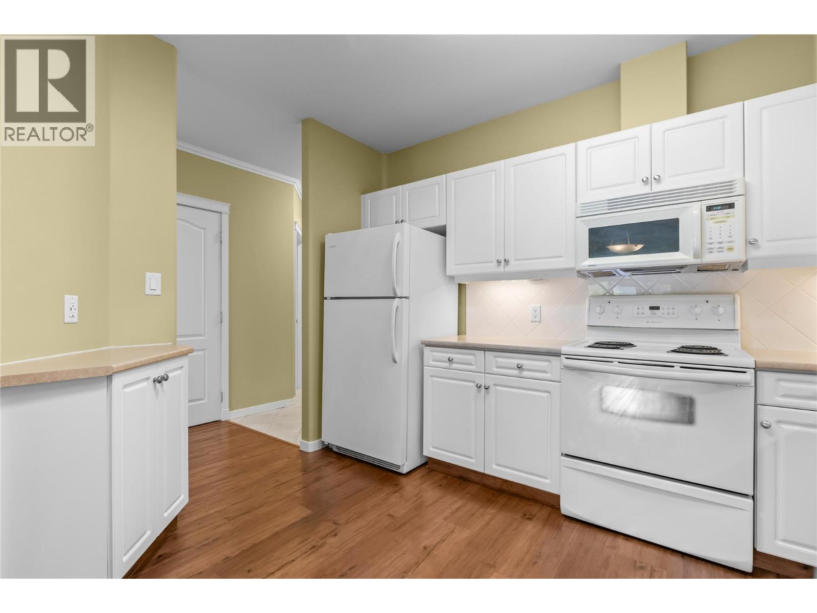 #404 303 Whitman Road - 16