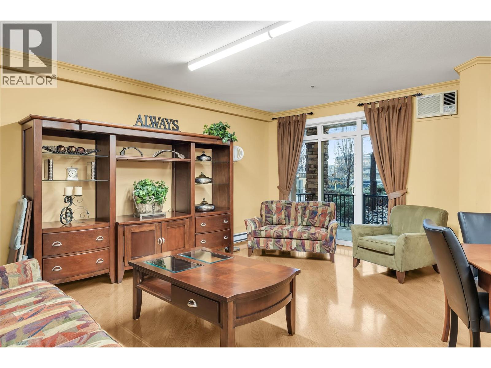 #404 303 Whitman Road - 47