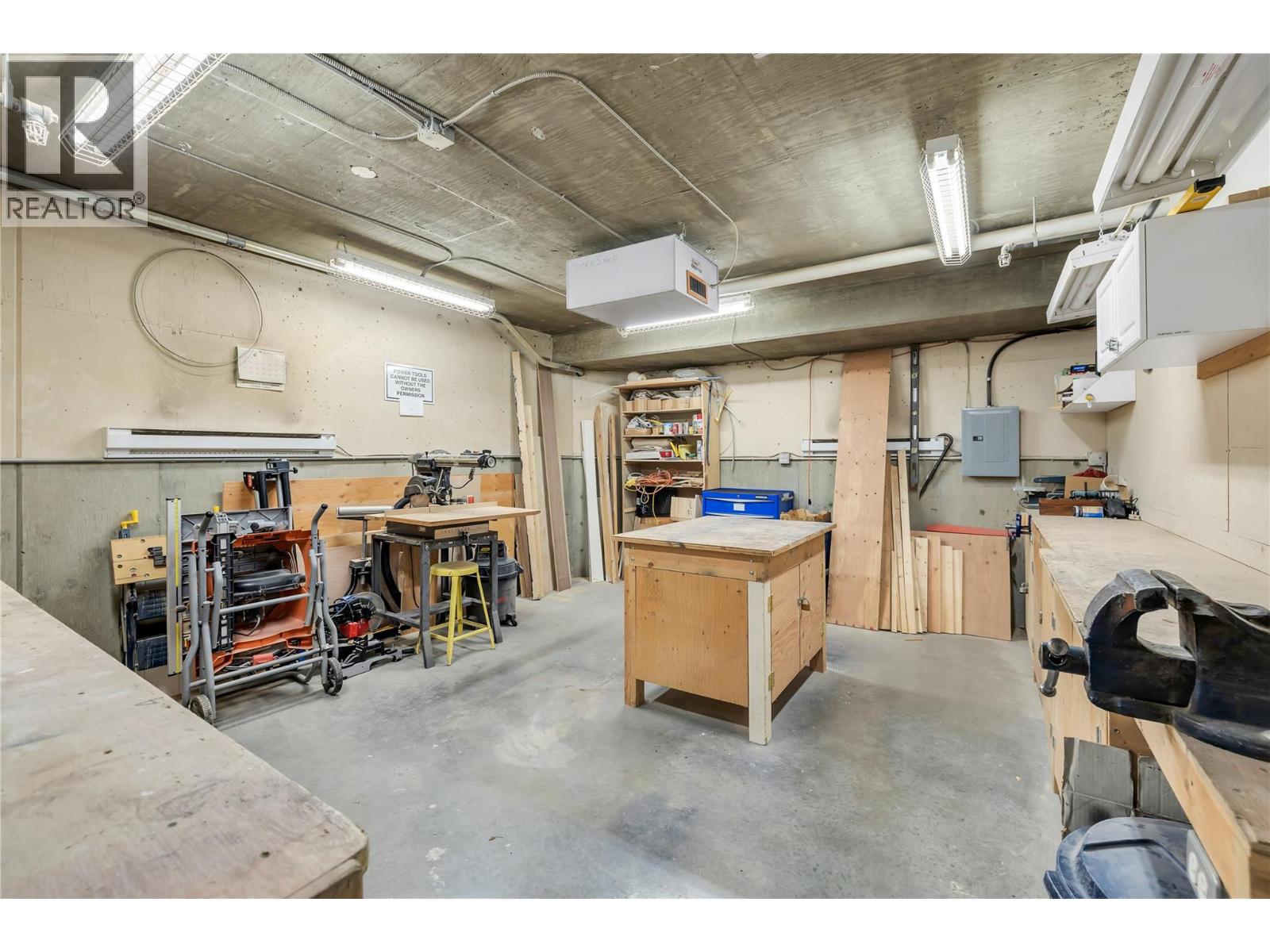 #404 303 Whitman Road - 49