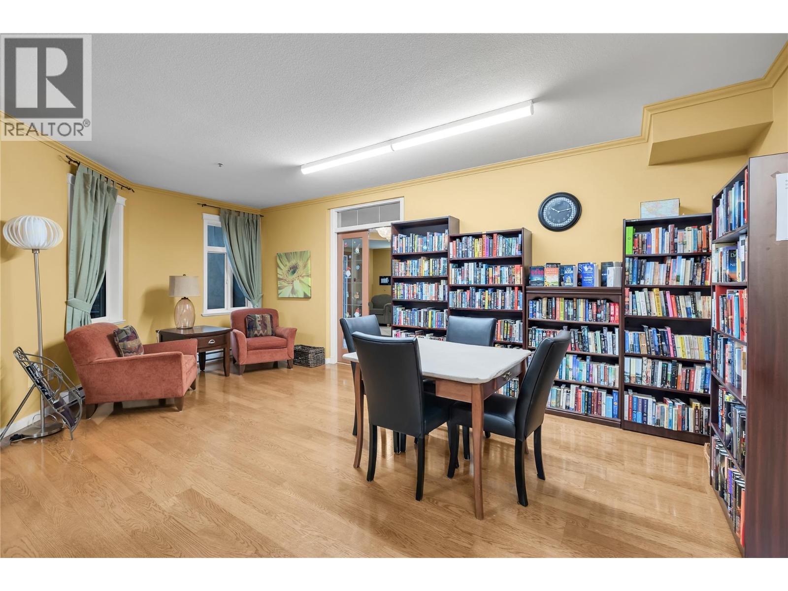 #404 303 Whitman Road - 48