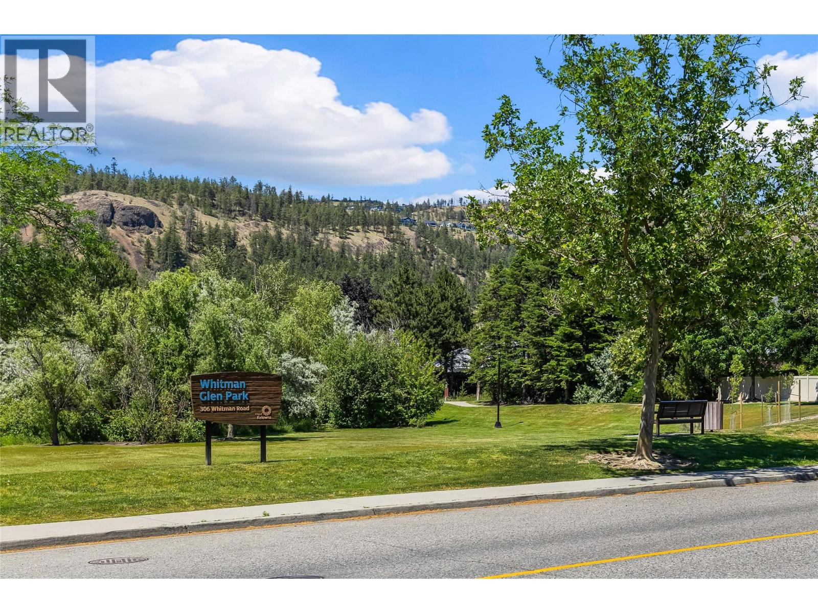 #404 303 Whitman Road - 32