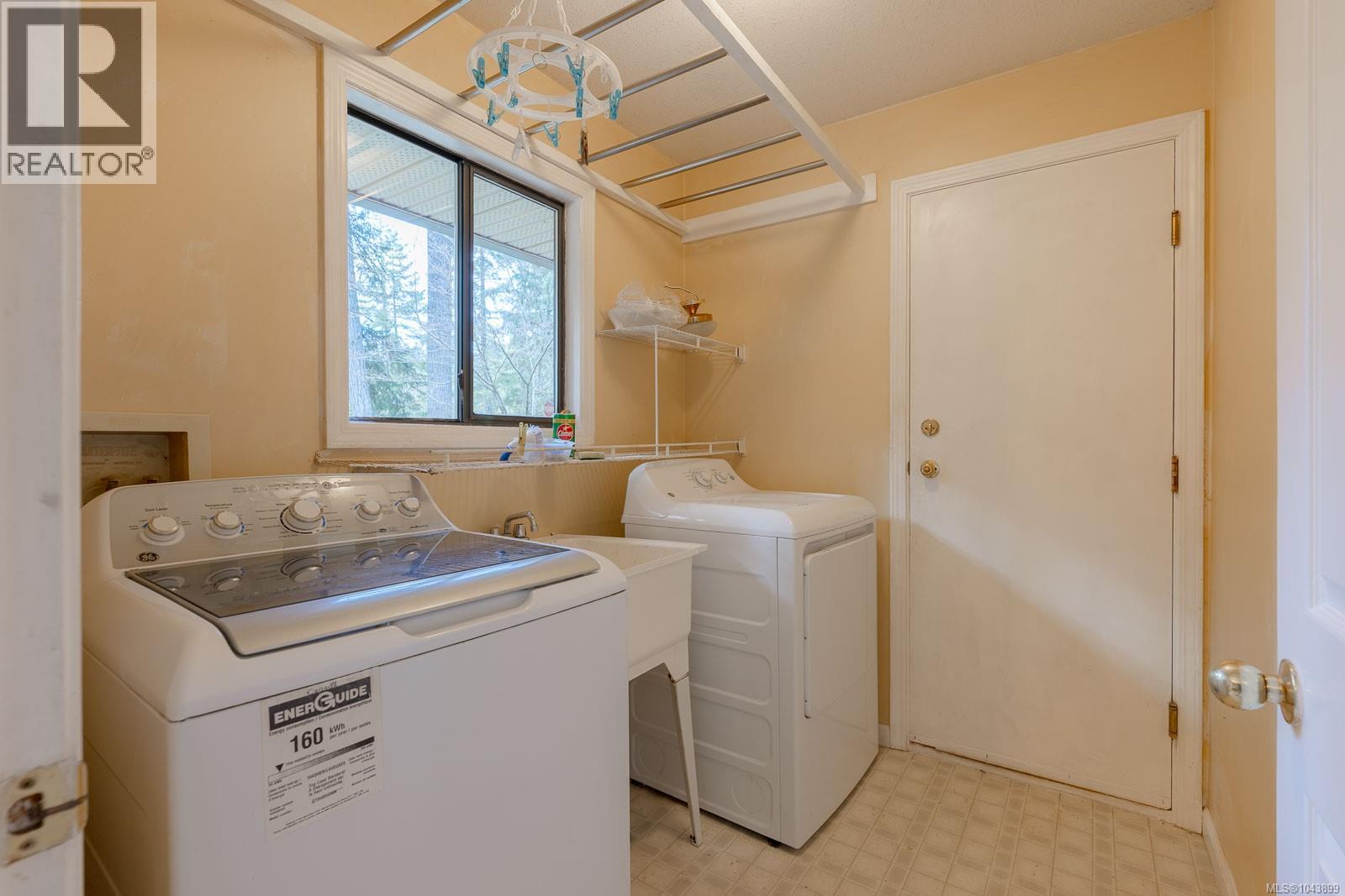3035 Wild Rose Blvd - 28