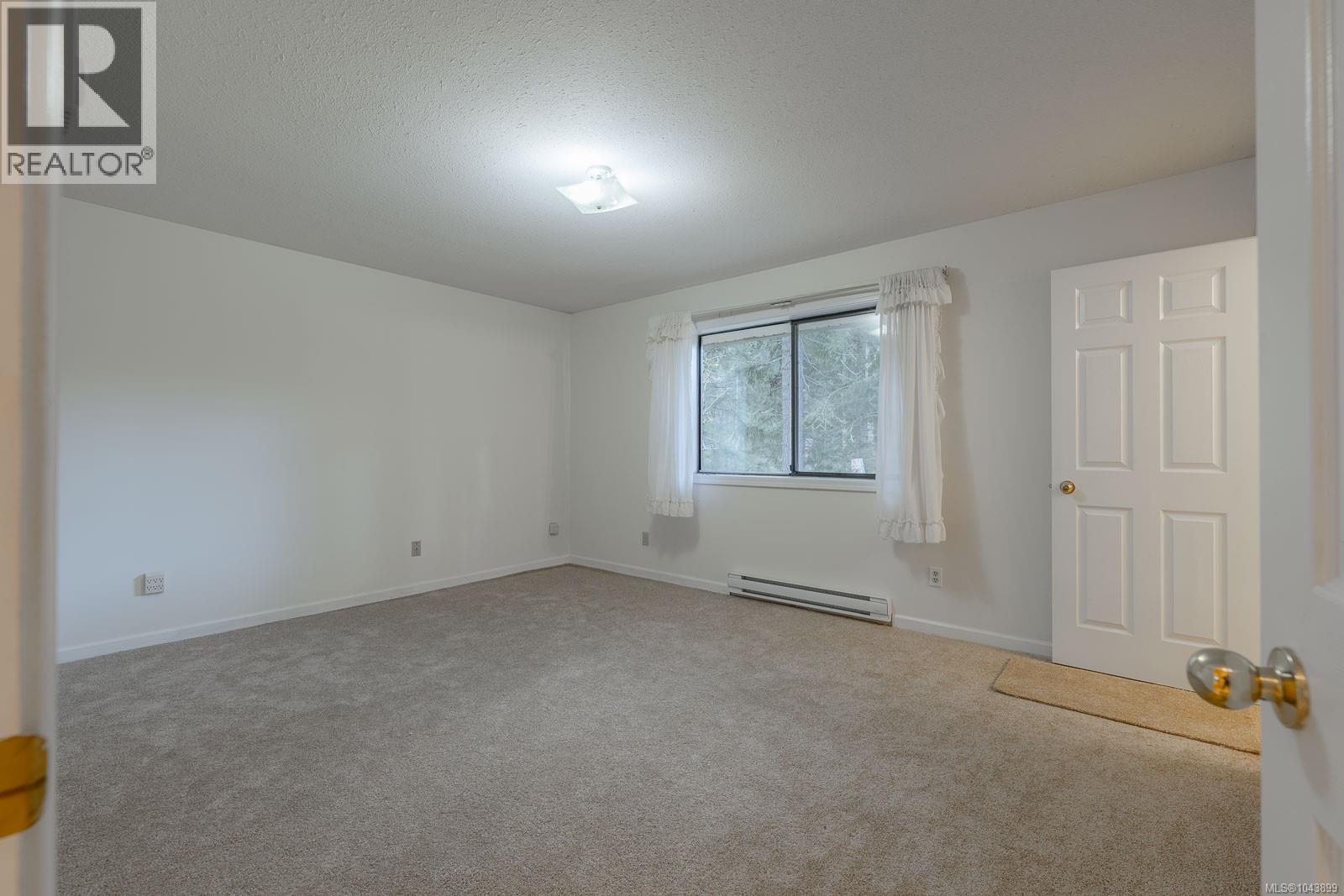 3035 Wild Rose Blvd - 31