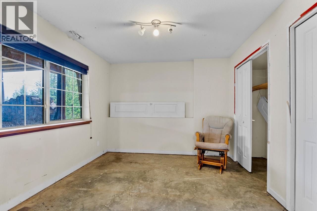 4875 Meadow Creek Road - 34