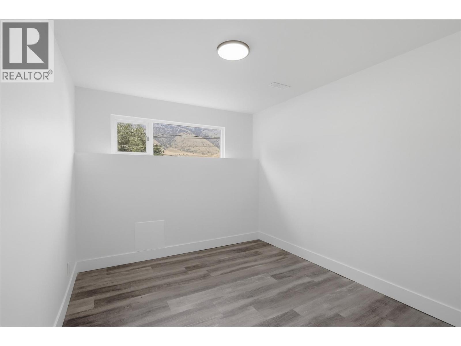 357 MACADAM Road - 37