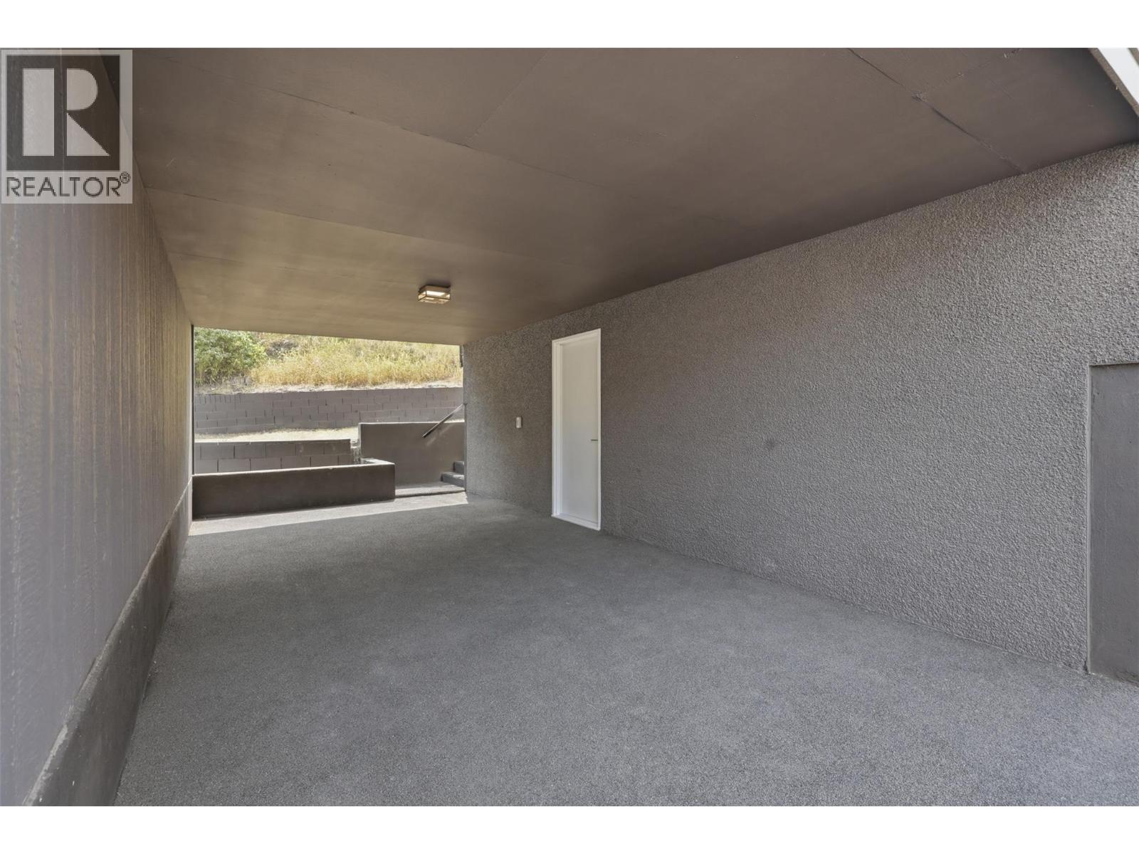 357 MACADAM Road - 44