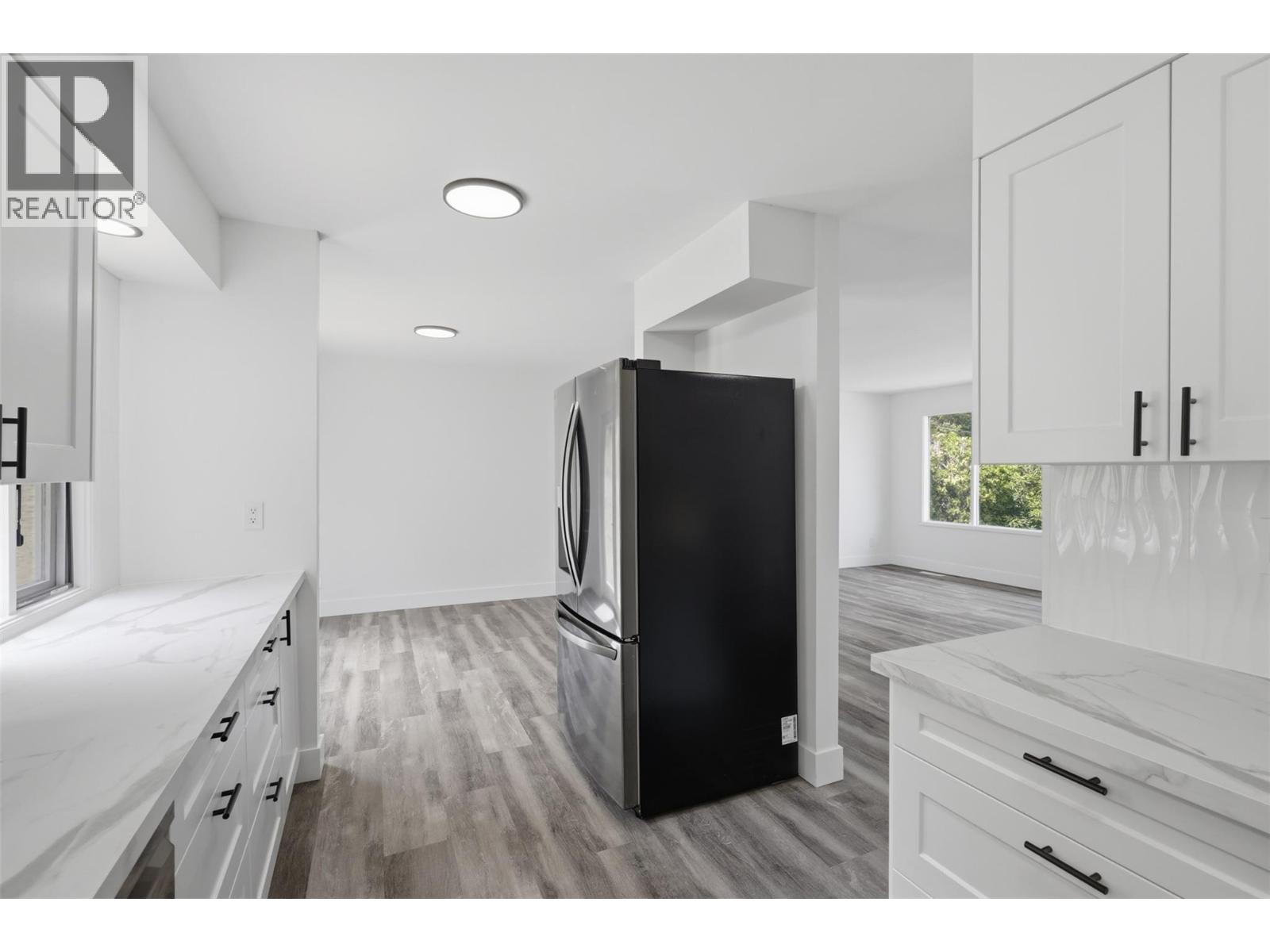 357 MACADAM Road - 9