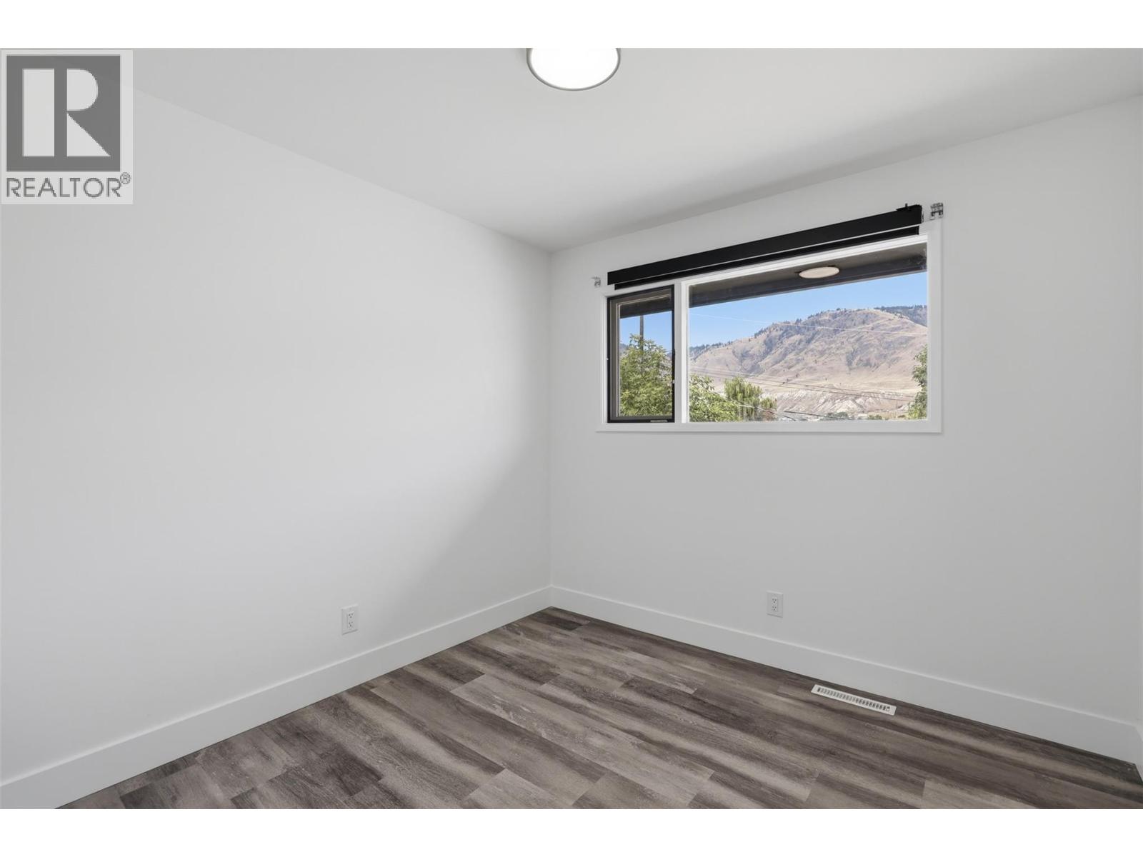 357 MACADAM Road - 24