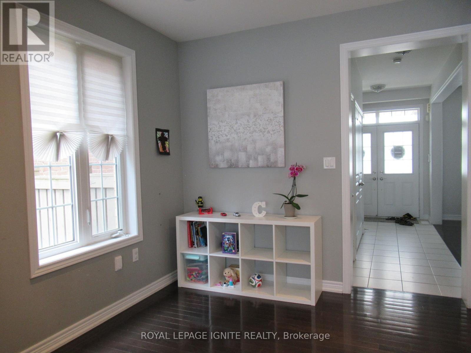 209 BARONS STREET - 2