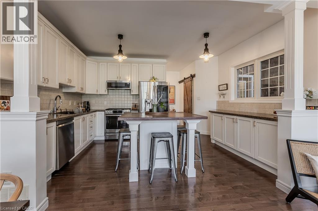2121 PROSPECT Street - Image 15