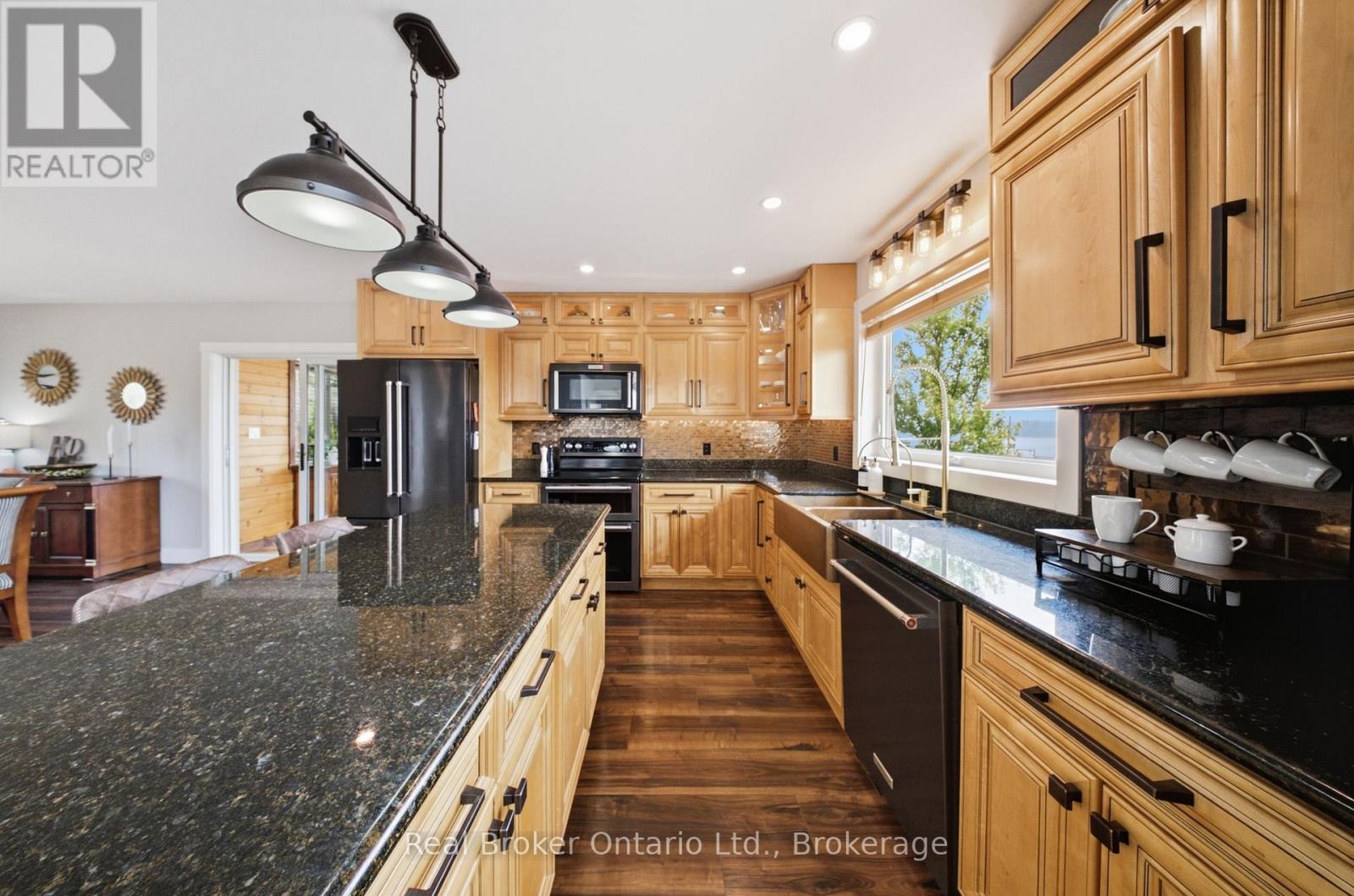 112 TAMARAC ROAD - Image 10