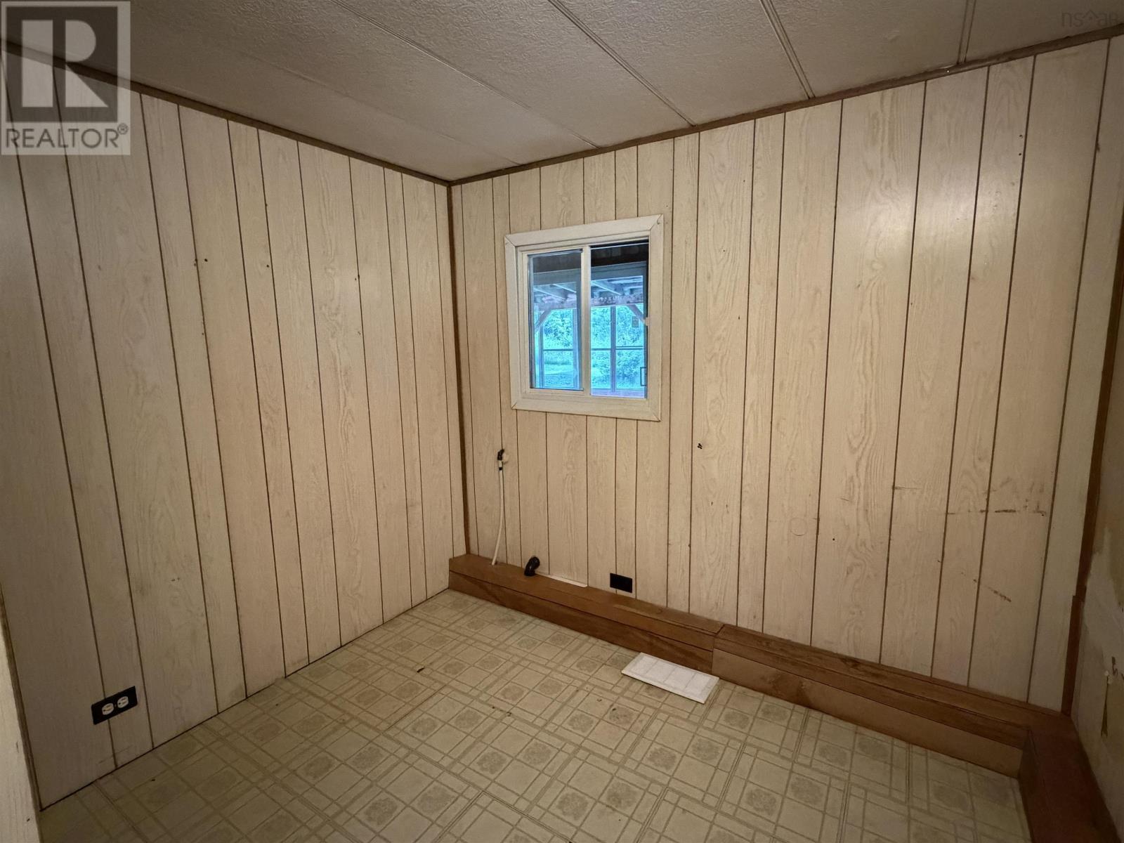 3561 Gairloch Road - 28