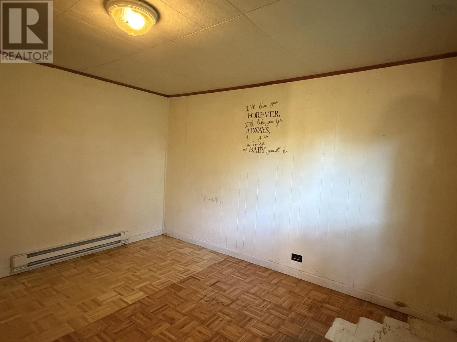 3561 Gairloch Road - 32
