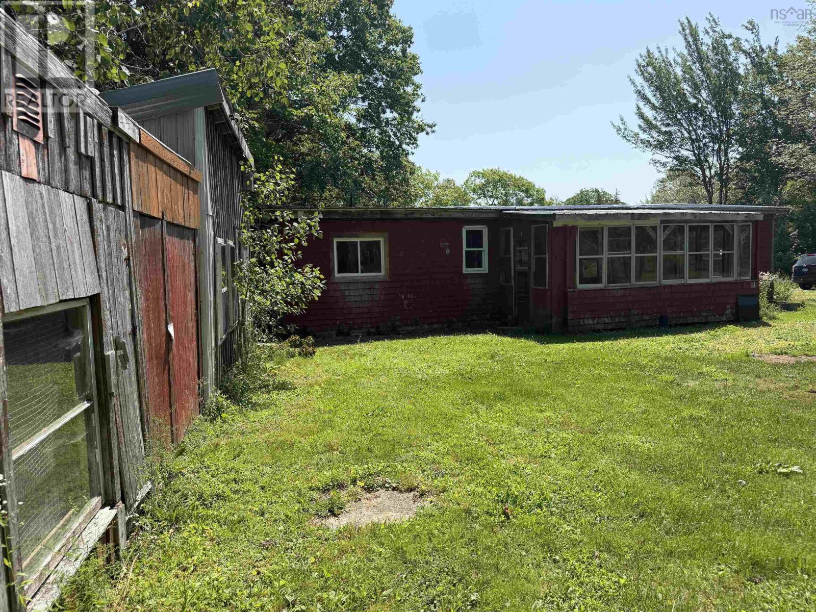 3561 Gairloch Road - 45