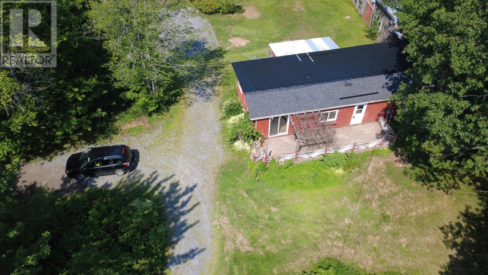 3561 Gairloch Road - 6