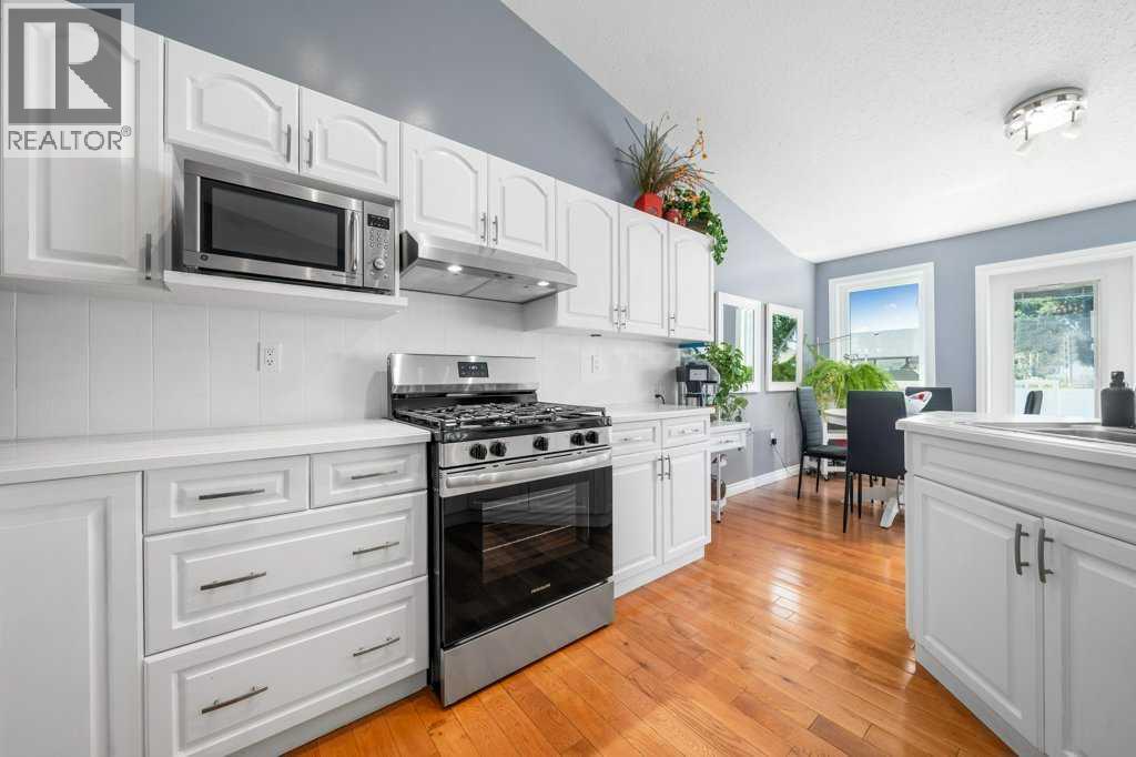 35 STAFFORD Street SE - 12