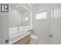 6726 Francis Road, Richmond, BC V7C1K5 Photo 11