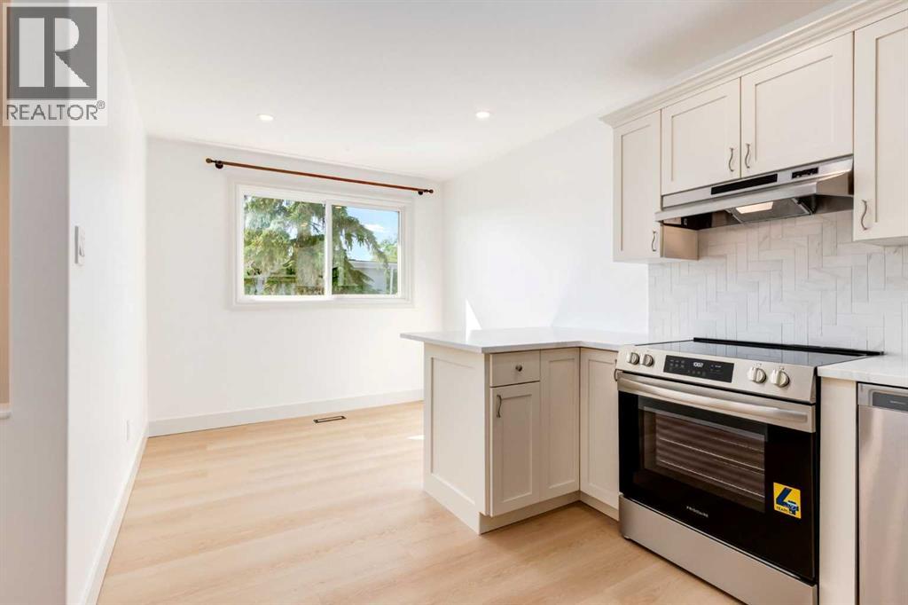 4503 75 Street NW - 13