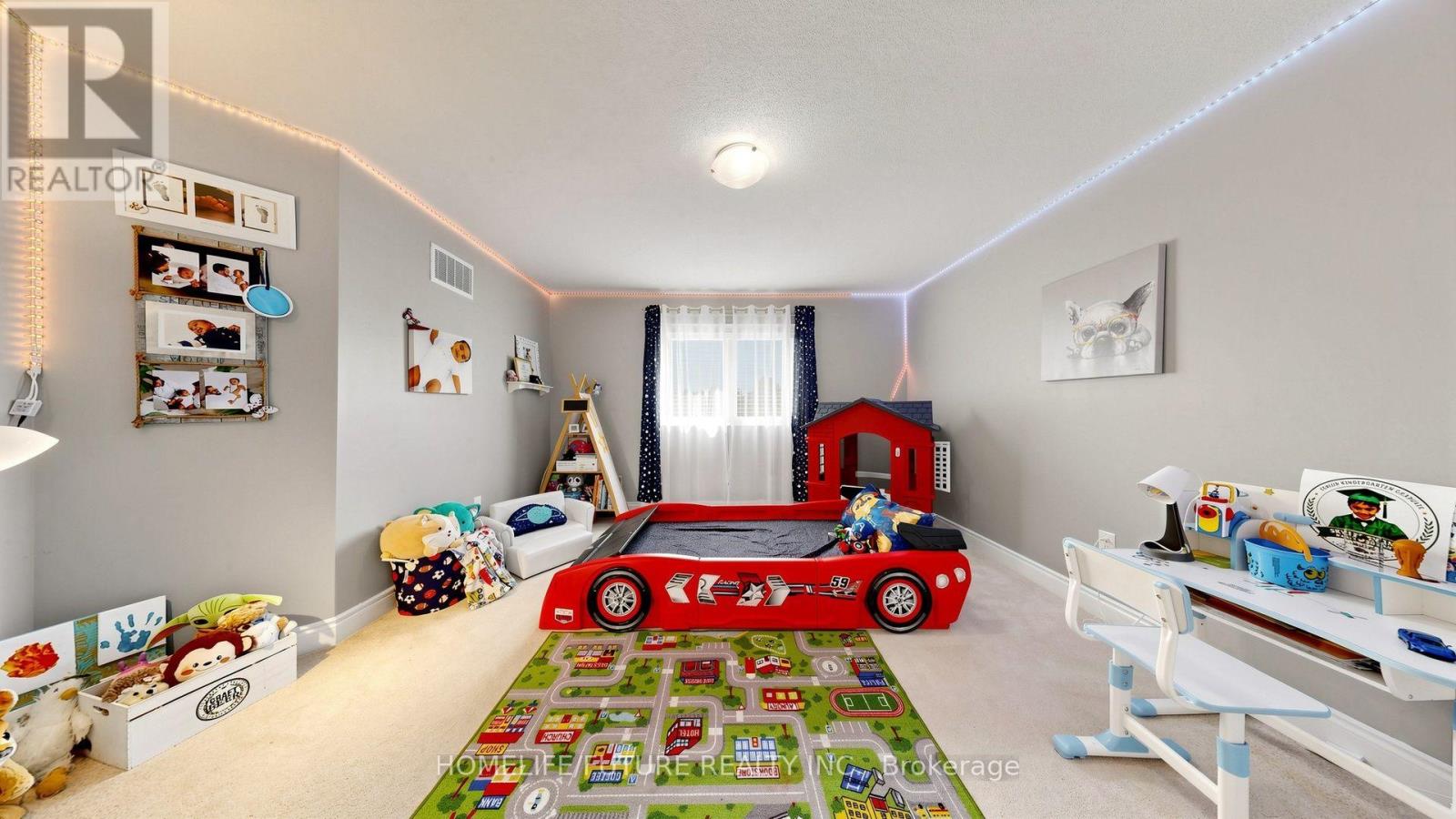 61 RIDGE ROAD - 40