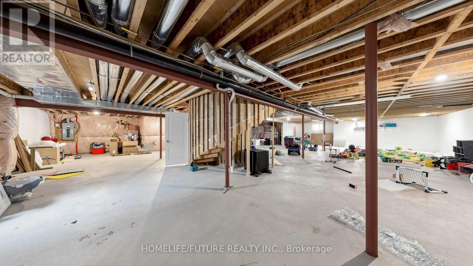 61 RIDGE ROAD - 45
