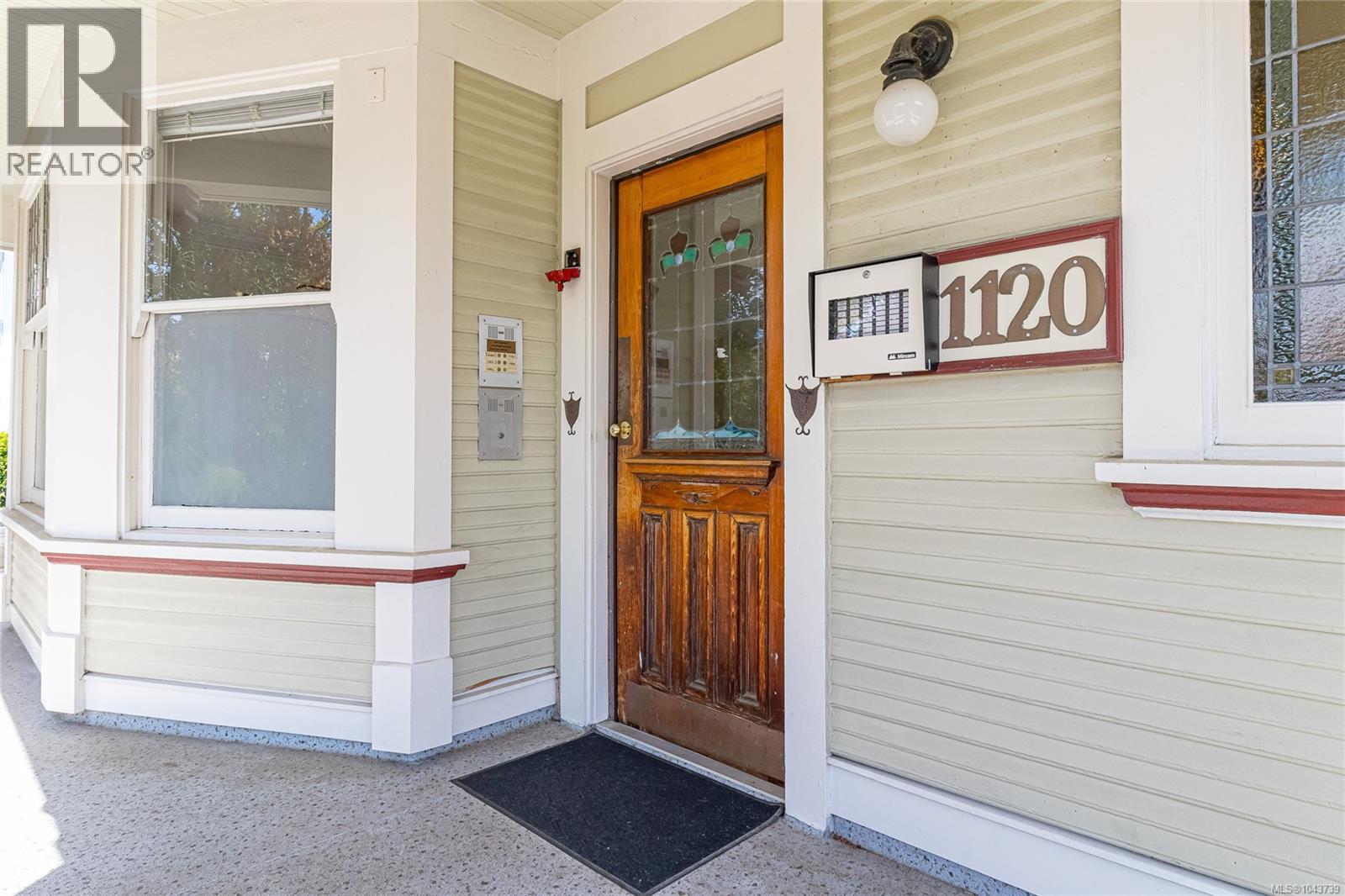 #102 1120 Richardson St - 3
