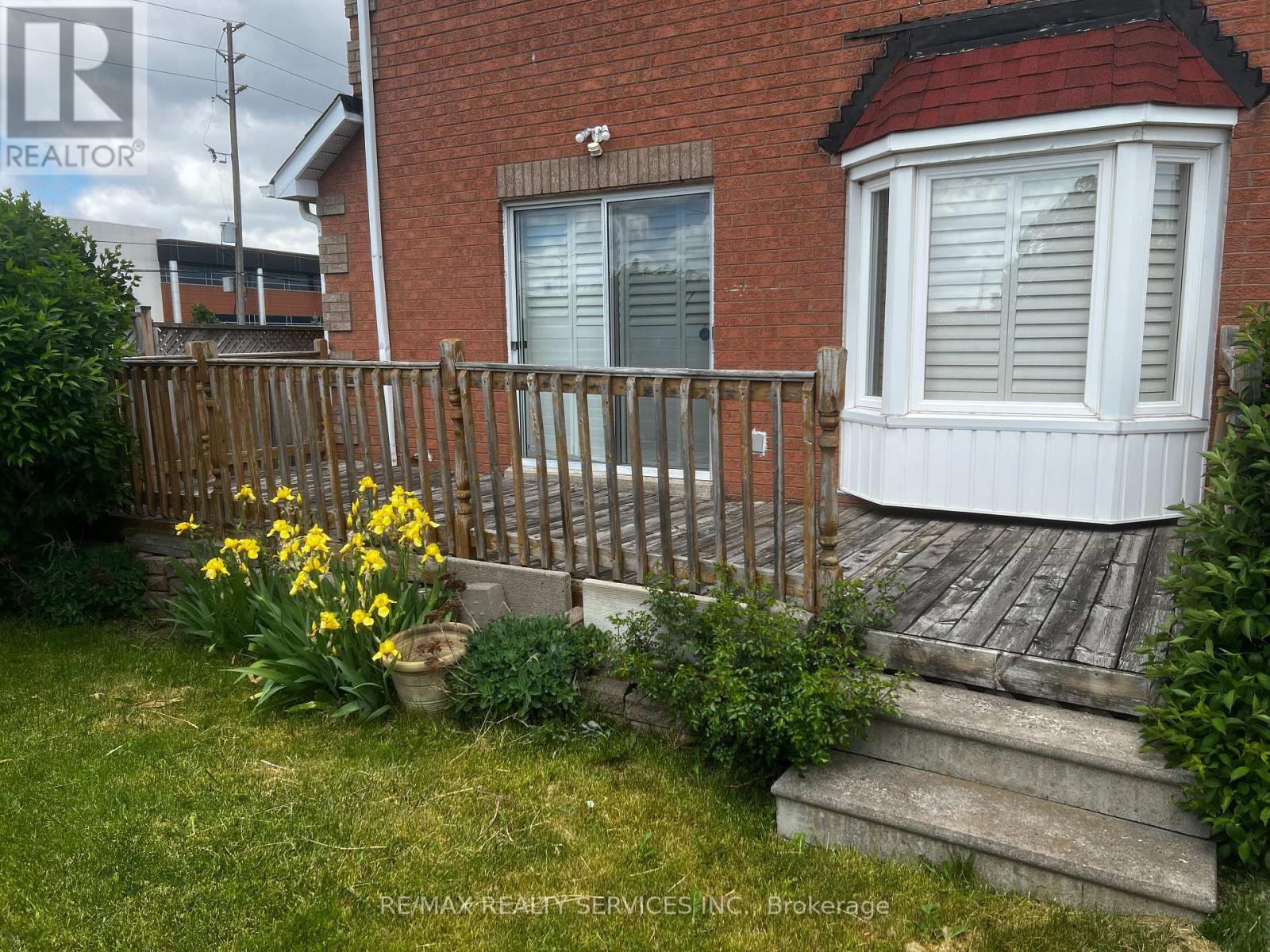 59 STANWELL DRIVE - 28