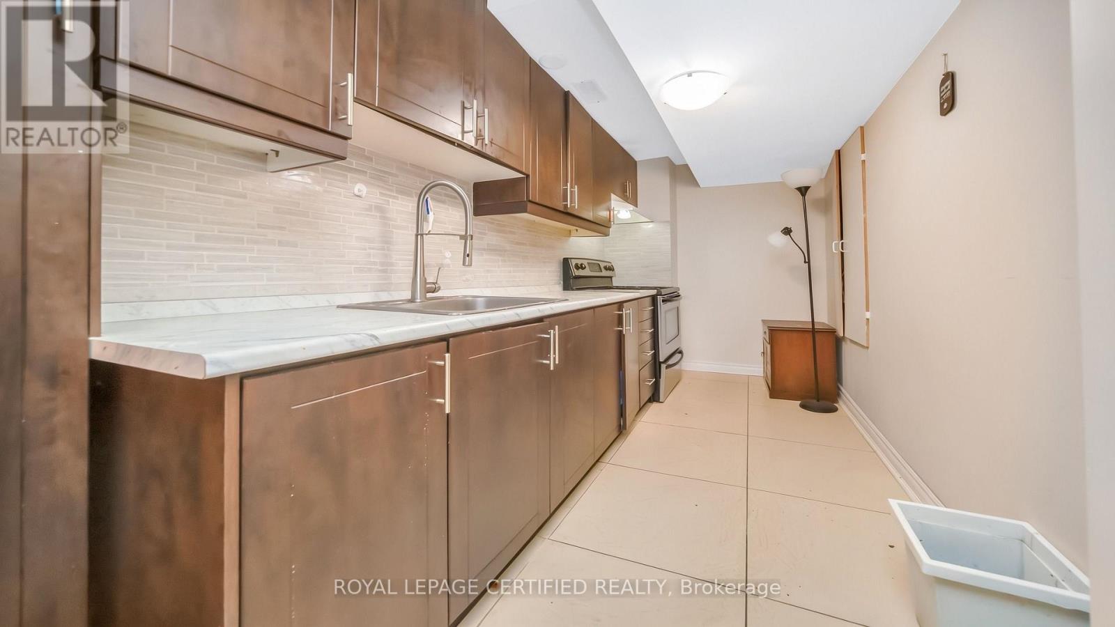 3274 SUNLIGHT STREET - 21