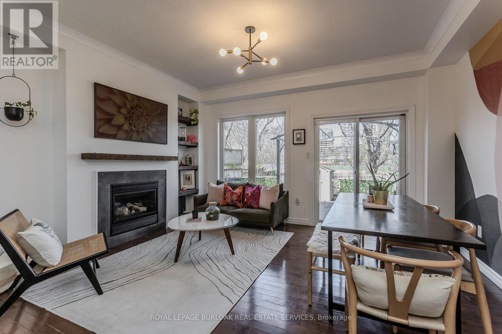 2121 PROSPECT STREET - Image 10