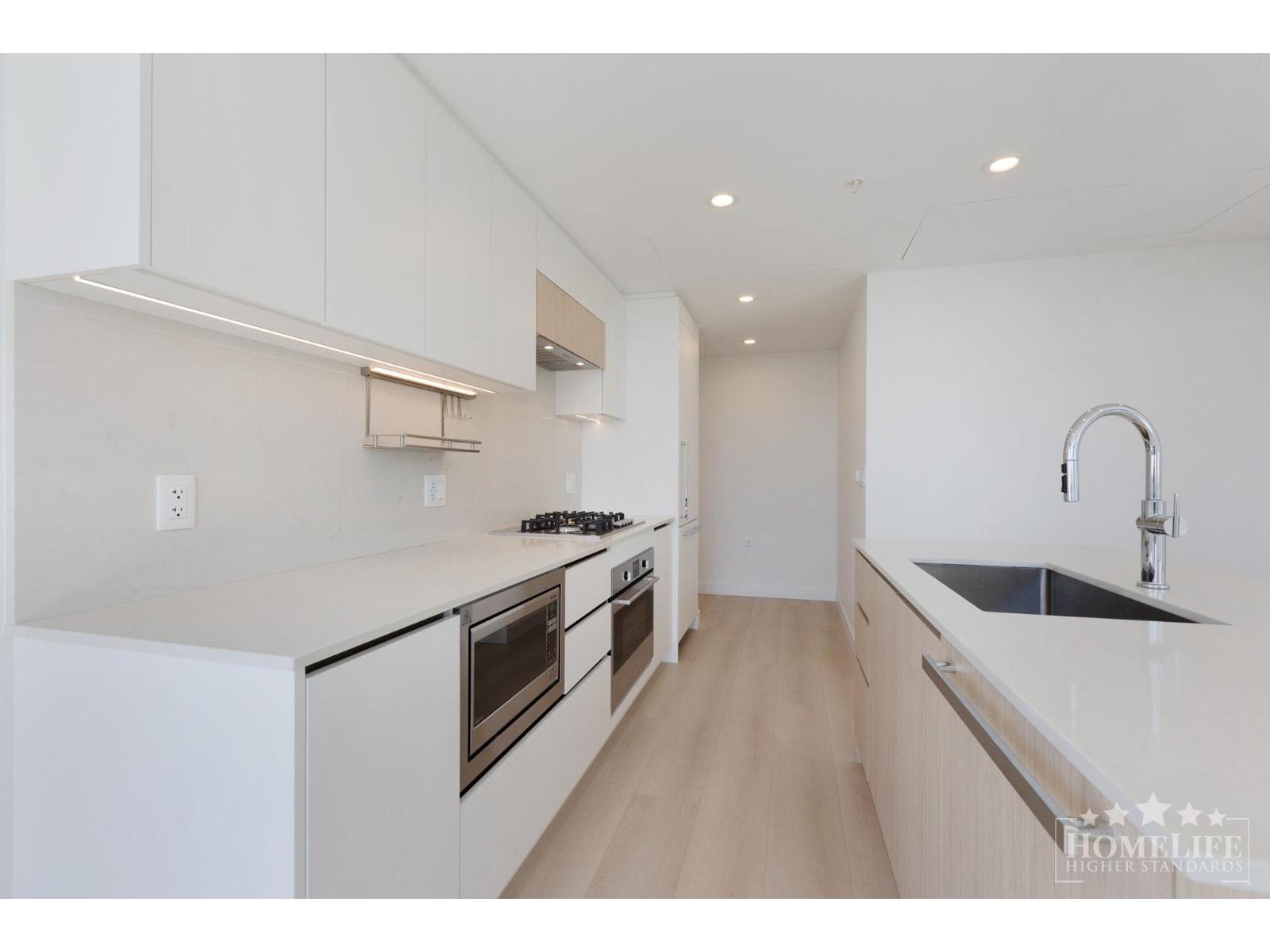 2 Bed, 2 Bath House for Rent in Surrey – 1403 13573 98A AVENUE, Surrey – MLS# R3148788 - Image 13