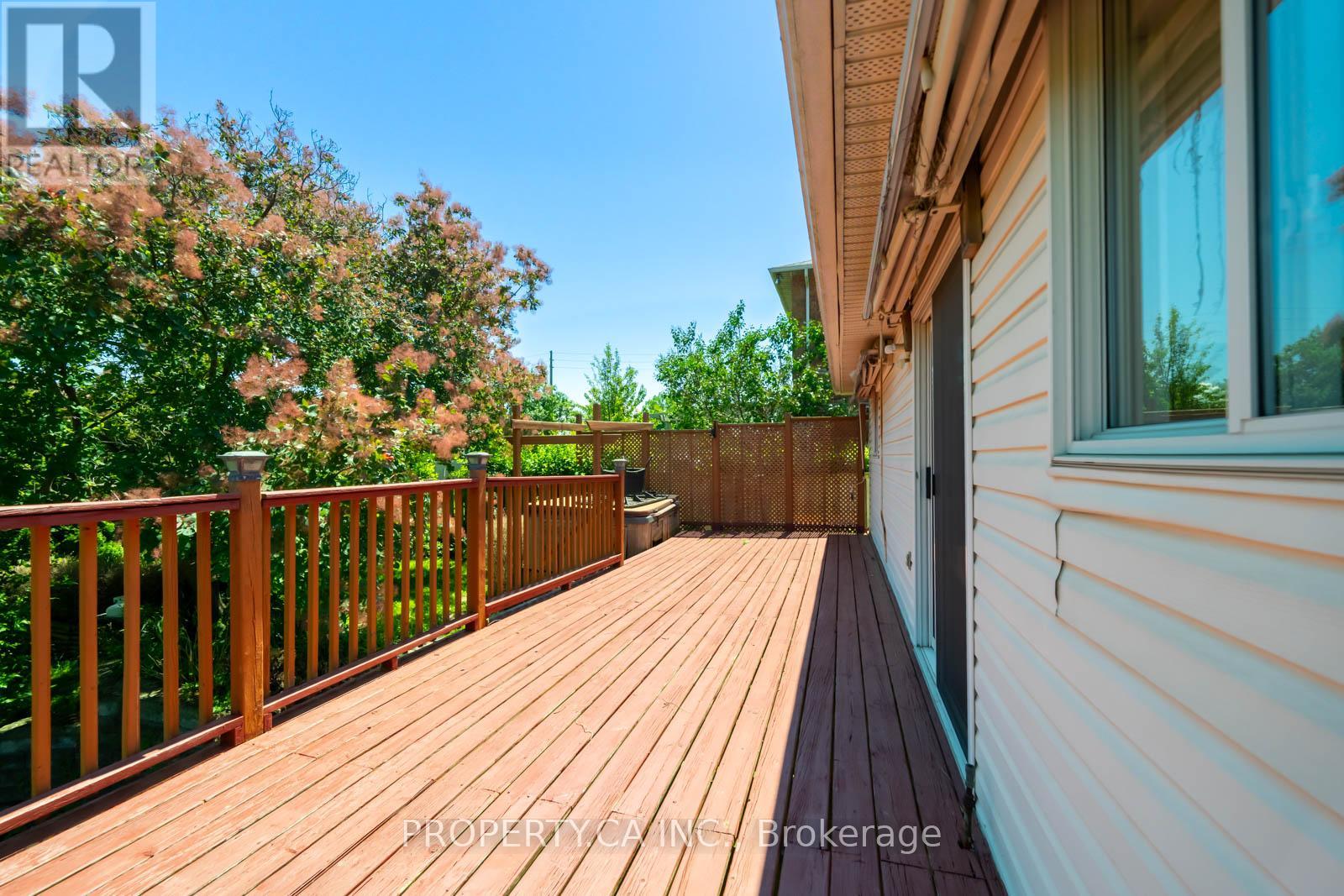 67 MASSENA DRIVE - 36
