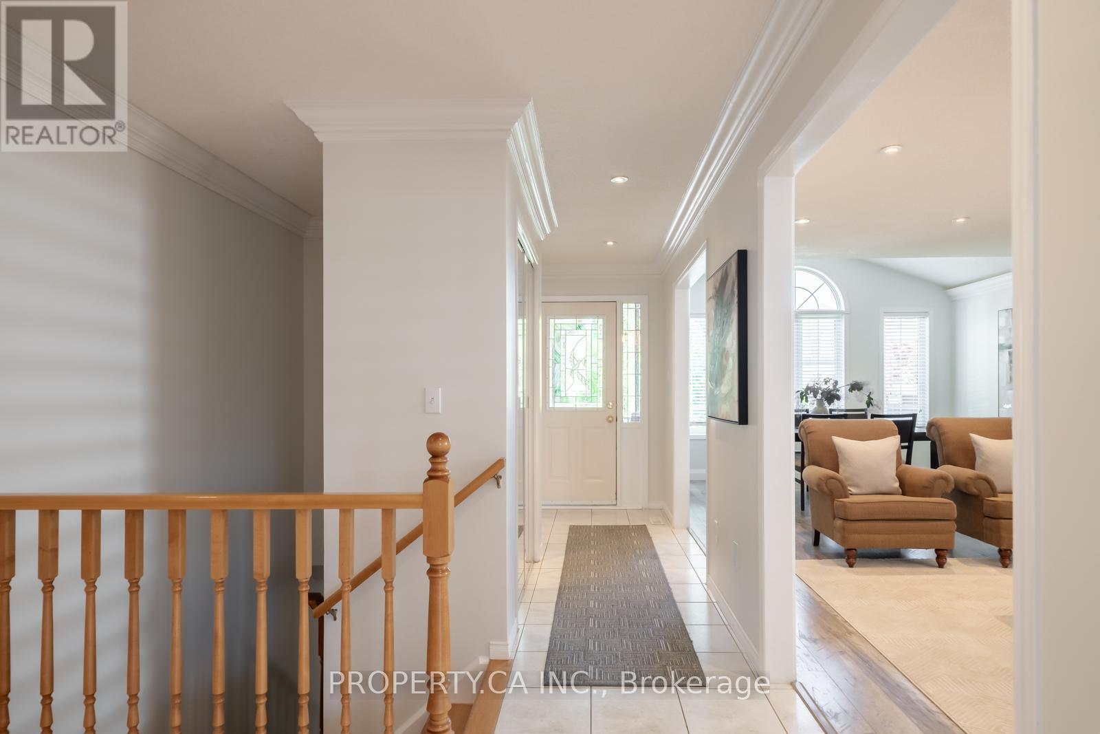 67 MASSENA DRIVE - 8