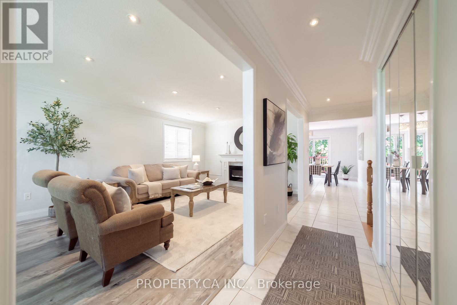 67 MASSENA DRIVE - 9