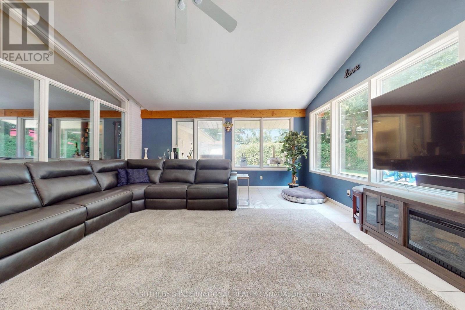 6292 BROOKFIELD AVENUE - 12