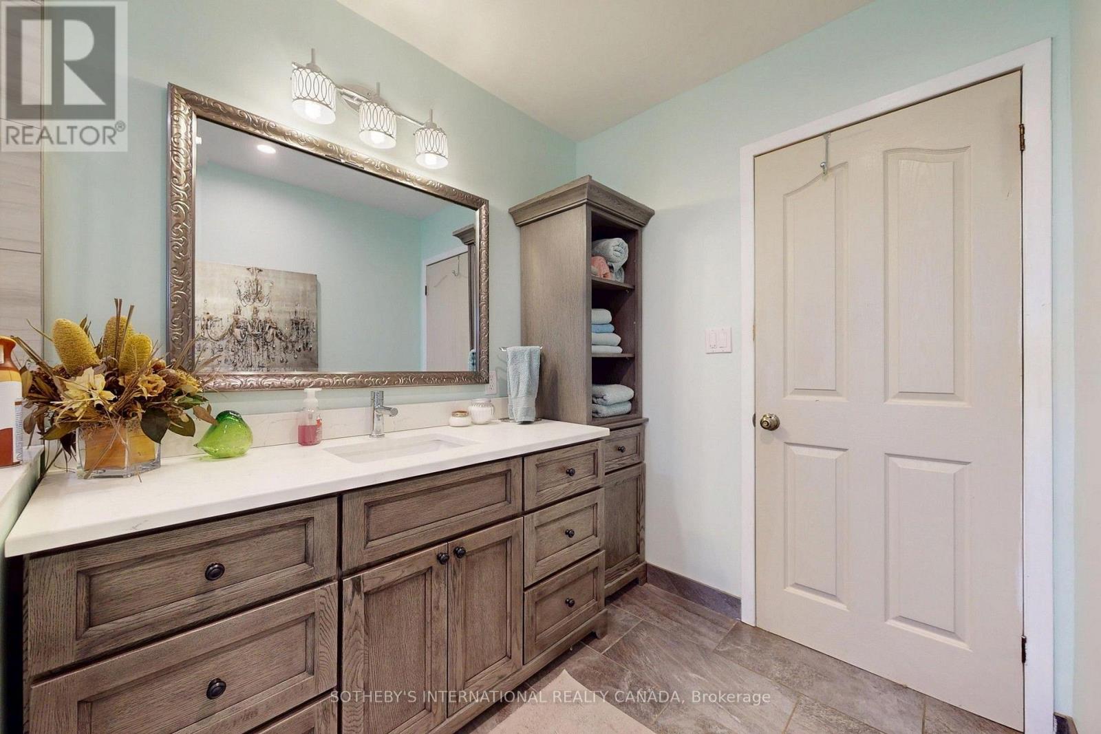 6292 BROOKFIELD AVENUE - 25