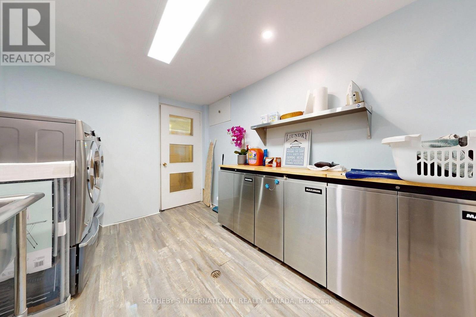 6292 BROOKFIELD AVENUE - 32