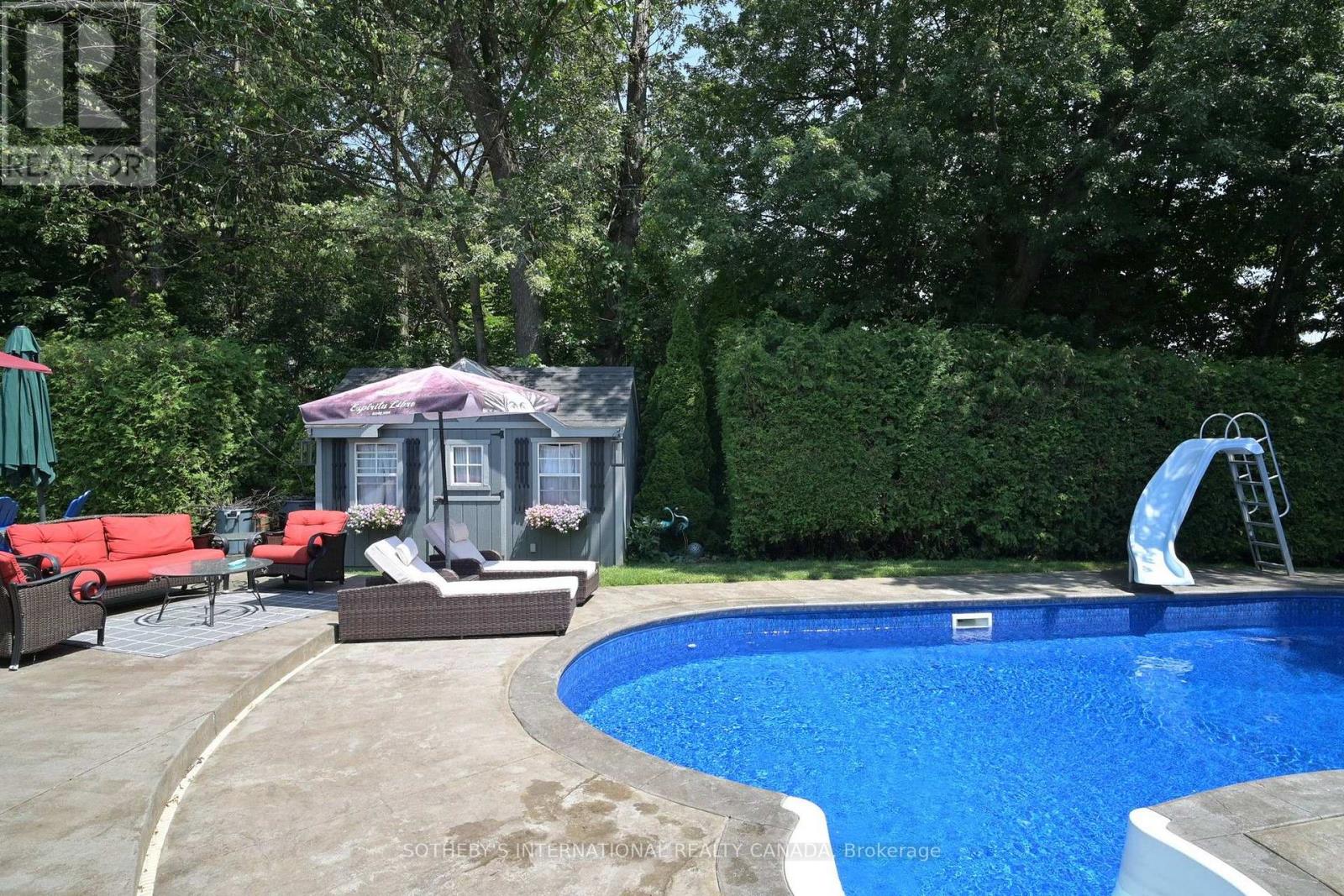 6292 BROOKFIELD AVENUE - 35