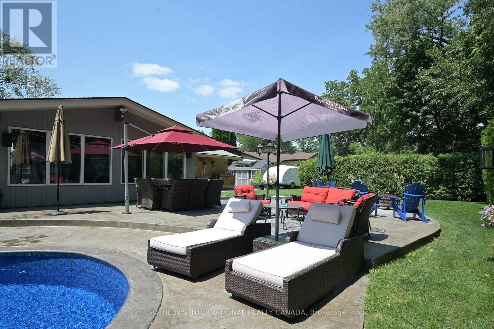 6292 BROOKFIELD AVENUE - 36