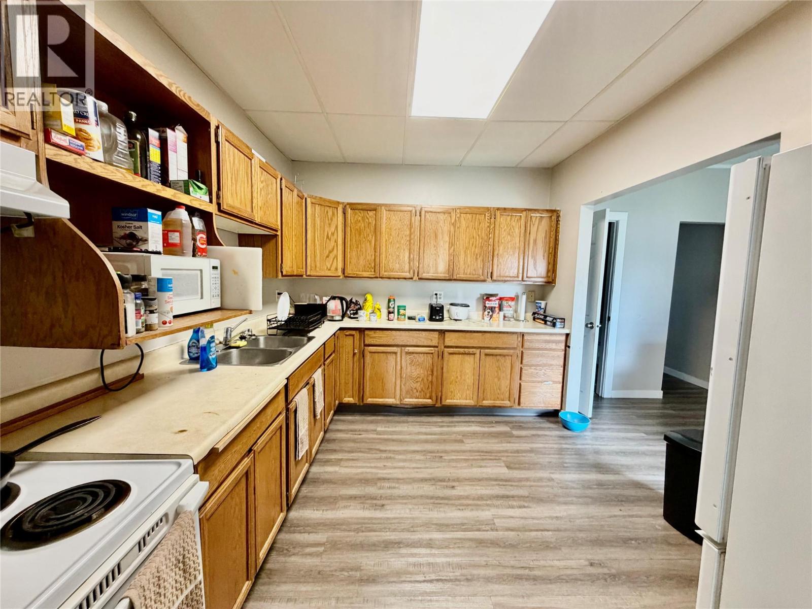 512 97A Avenue - 4