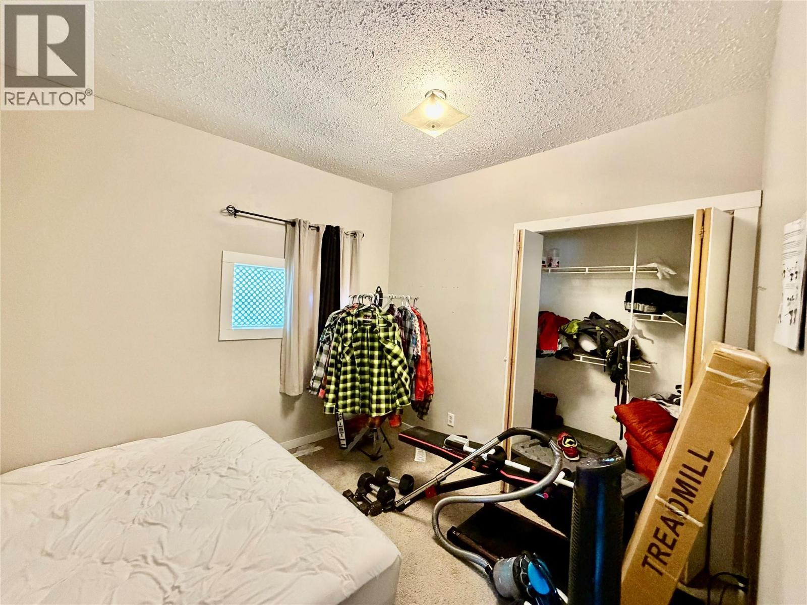 512 97A Avenue - 7
