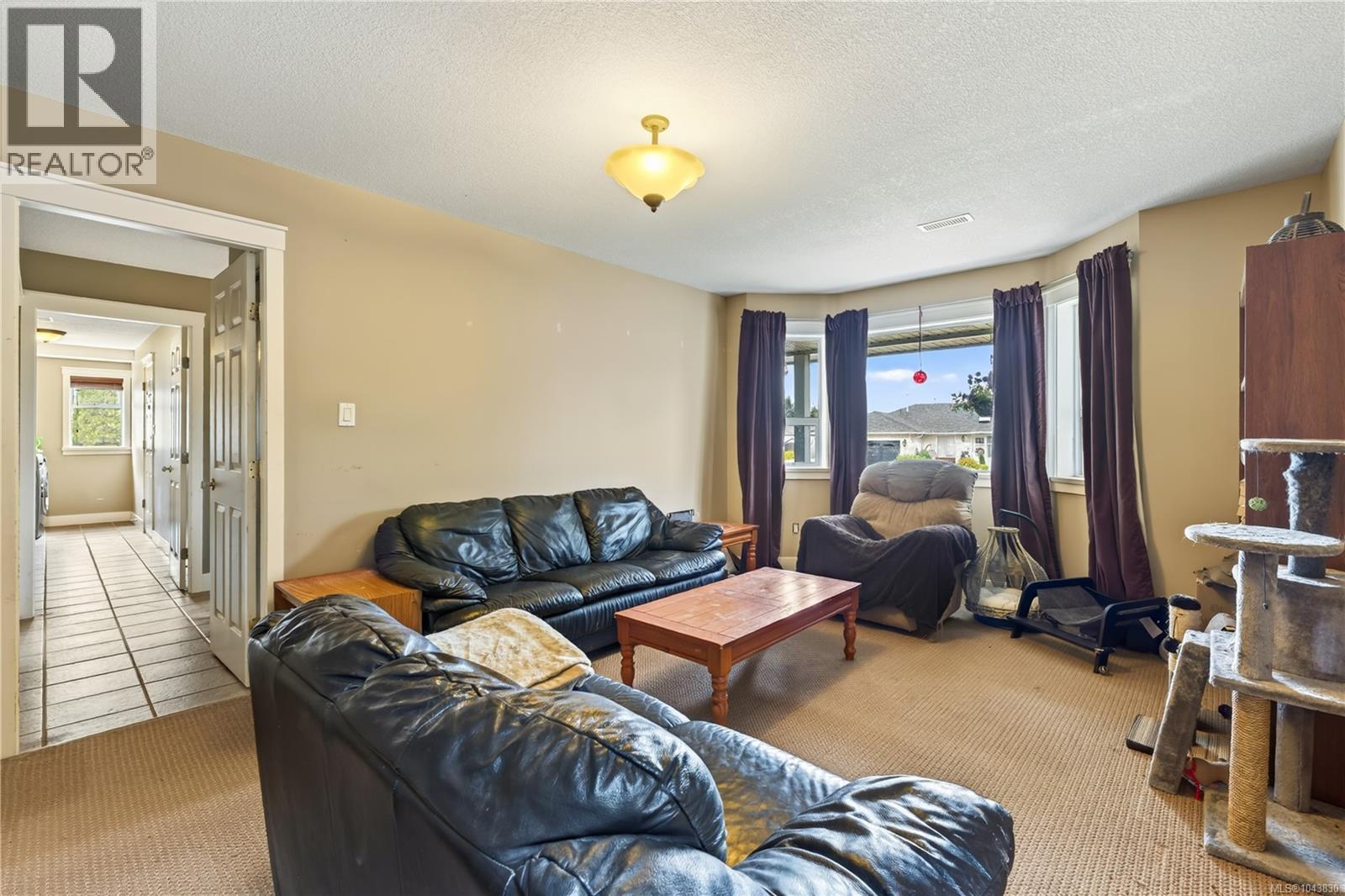 844 Therres Cres - 11