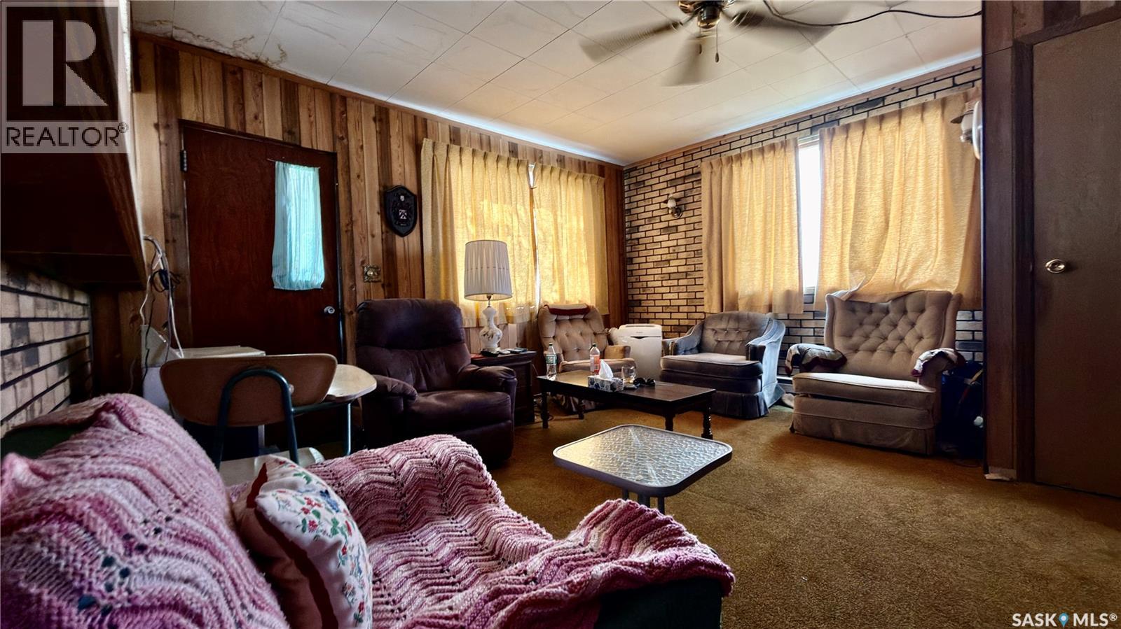 802 Lake AVENUE - 14