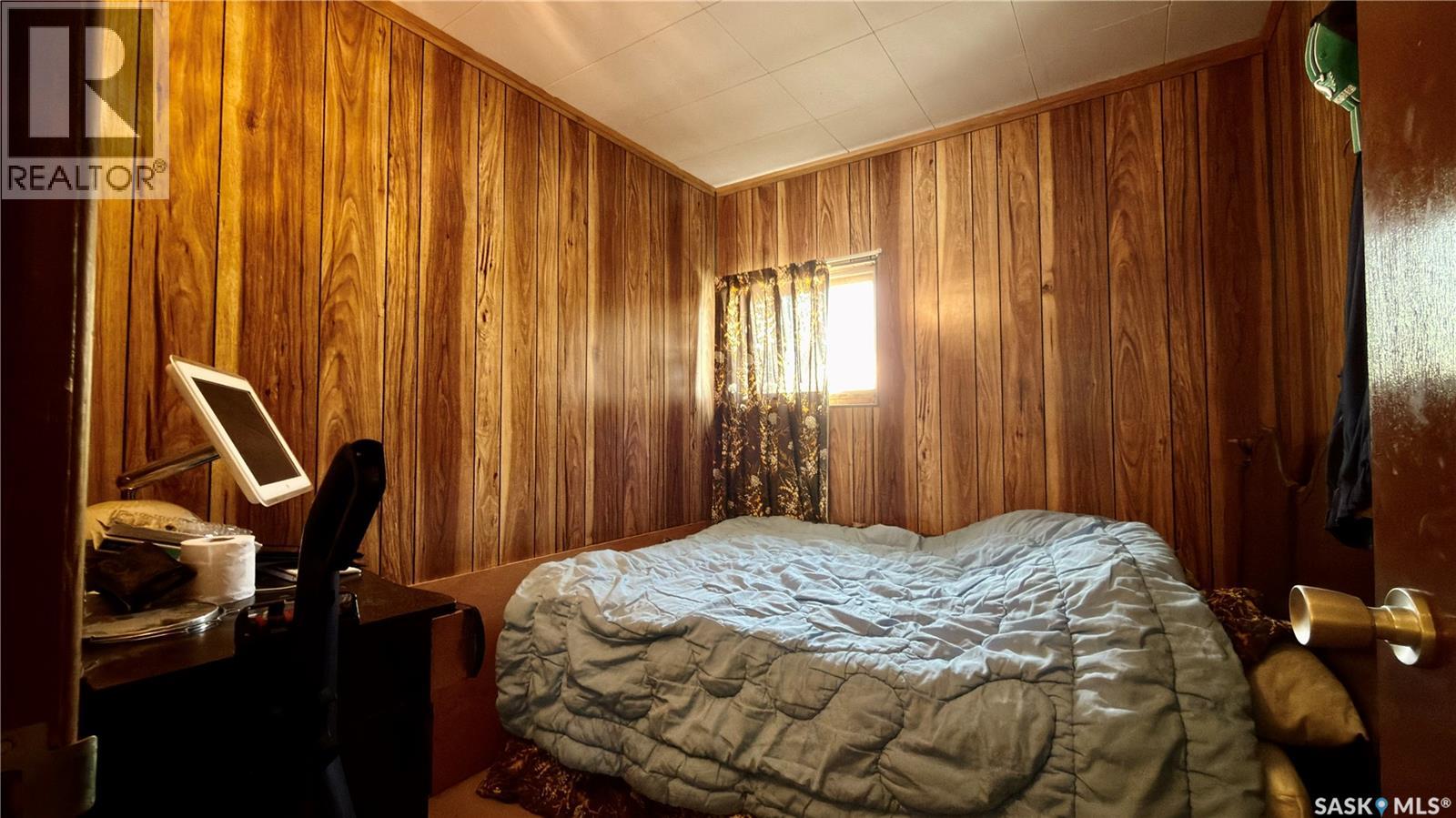 802 Lake AVENUE - 19