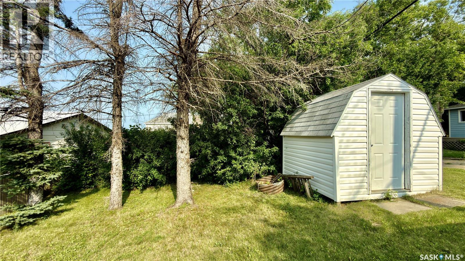 802 Lake AVENUE - 22