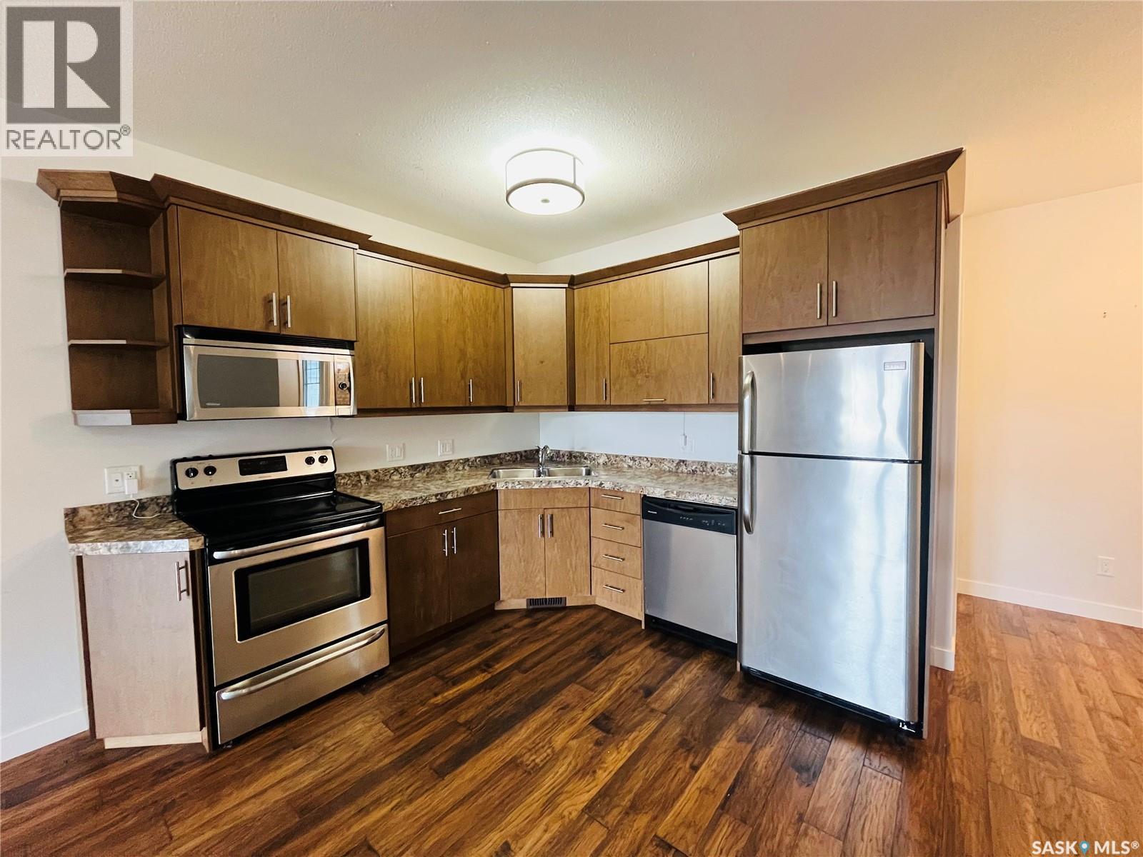 #4217 Green Apple DRIVE E - 4