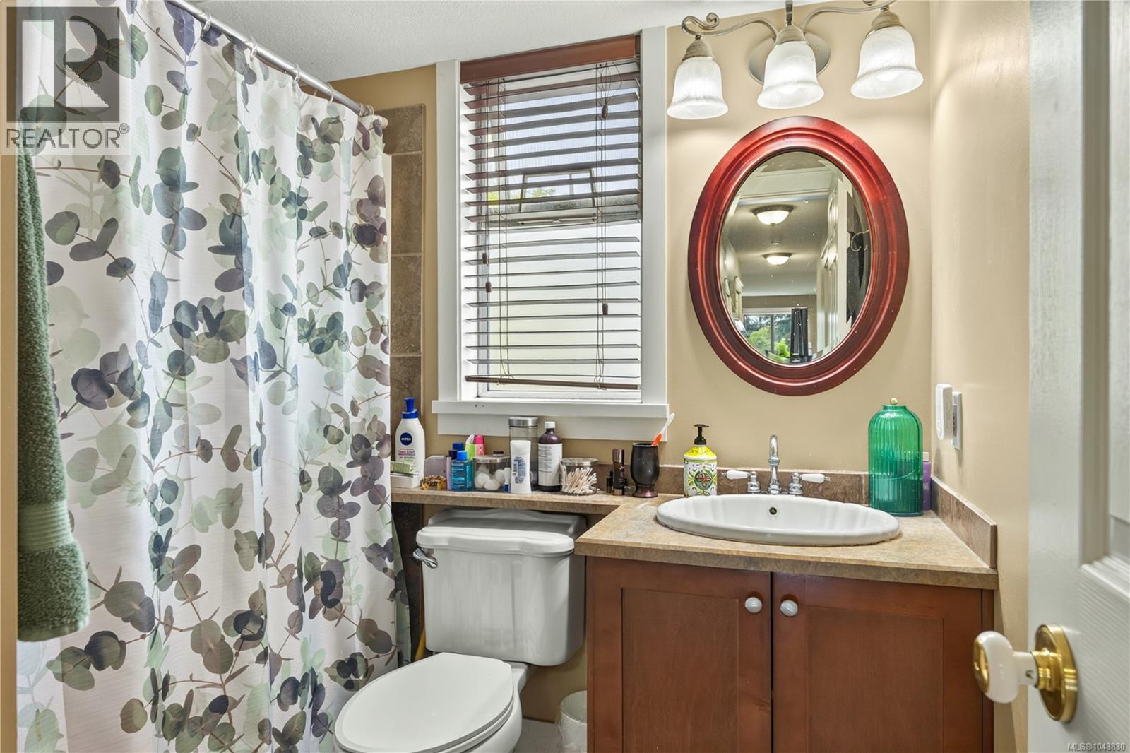 844 Therres Cres - 26