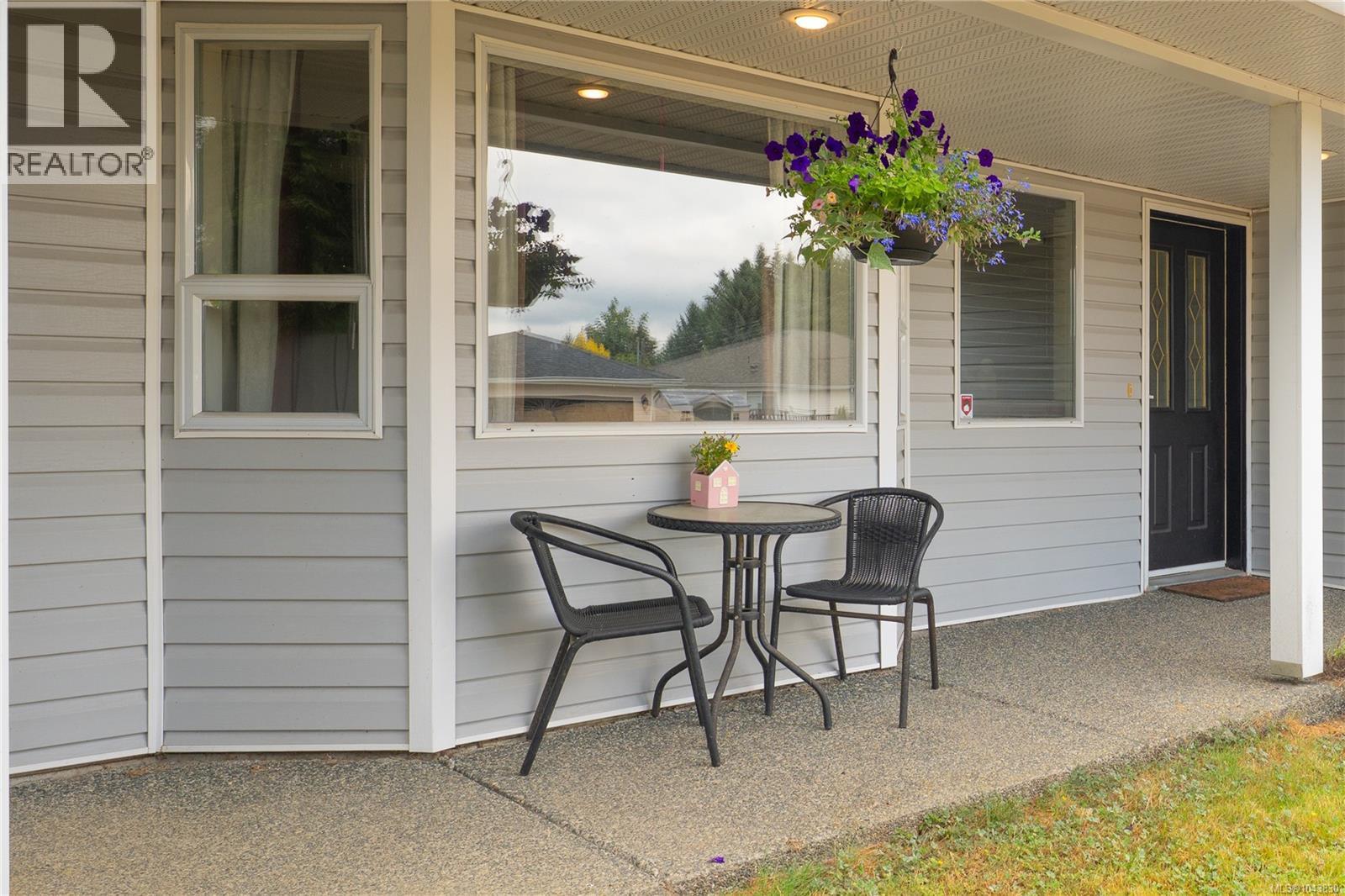 844 Therres Cres - 3