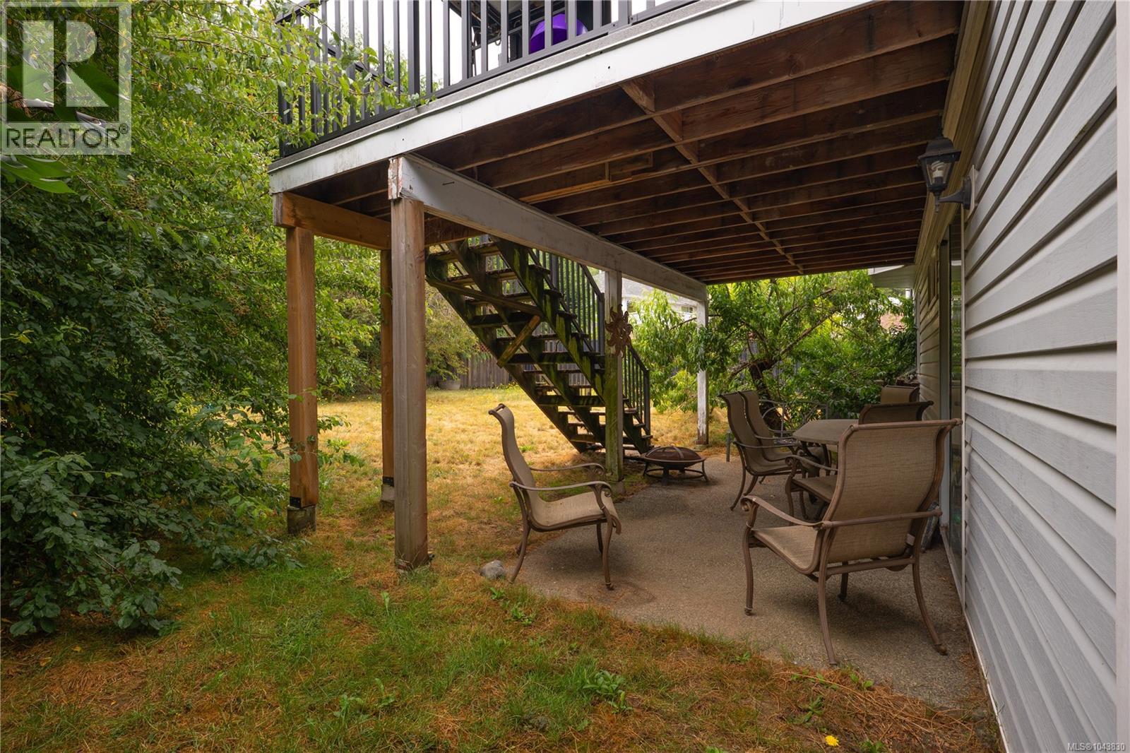 844 Therres Cres - 47