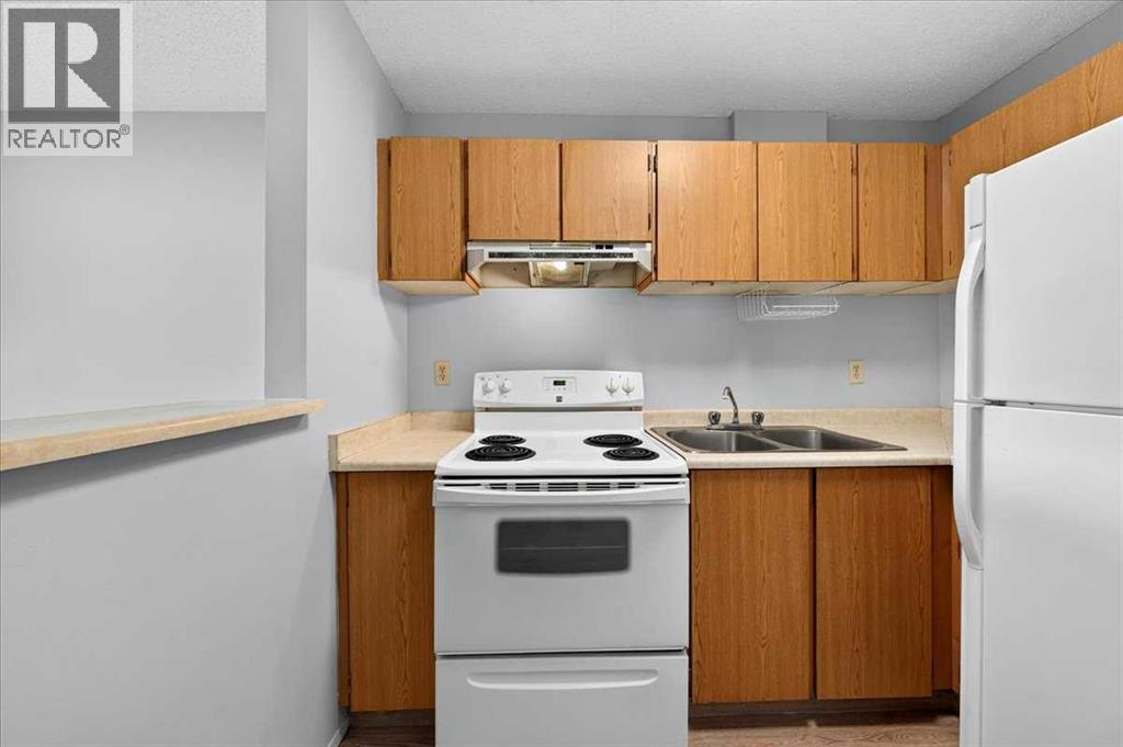#203 1712 38 Street SE - 8