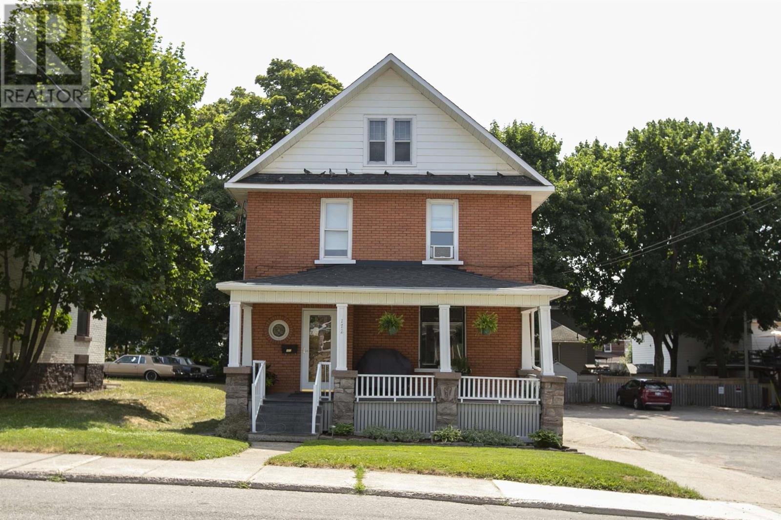172 Spring ST - 2